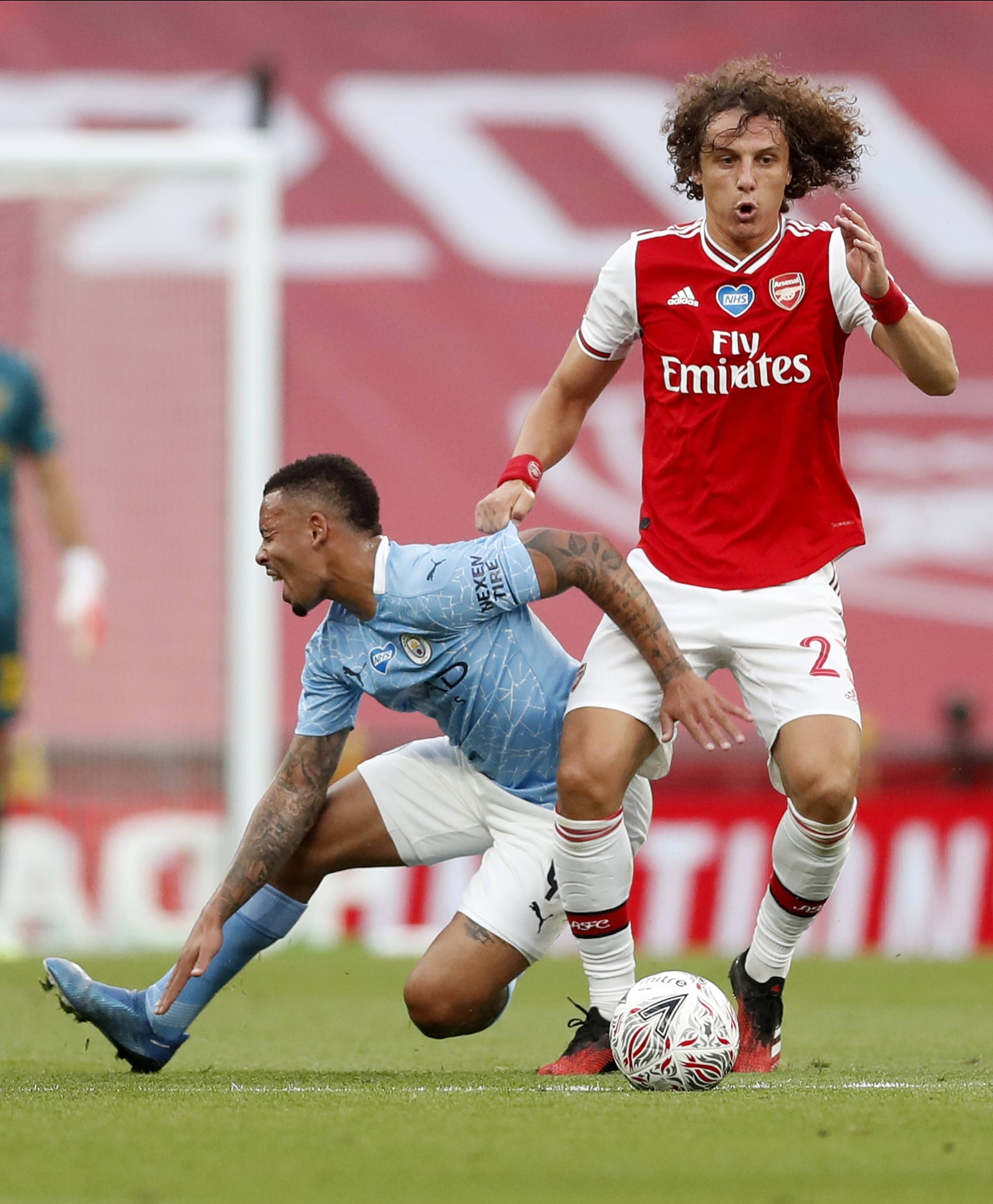 开云体育赛事直播关于冲刺阶段体能课后,埃因霍温外线爆发备战足总杯,引发热议,年轻球员得到机会的信息